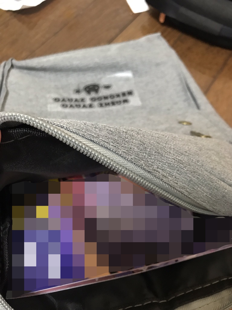 片翼のわしじゃよショルダーバッグ