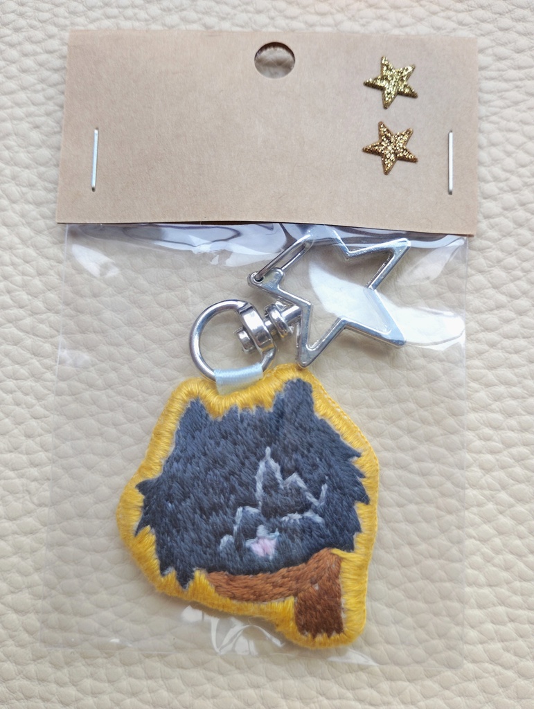 ぽめ刺繍キーホルダー【ごきげん】