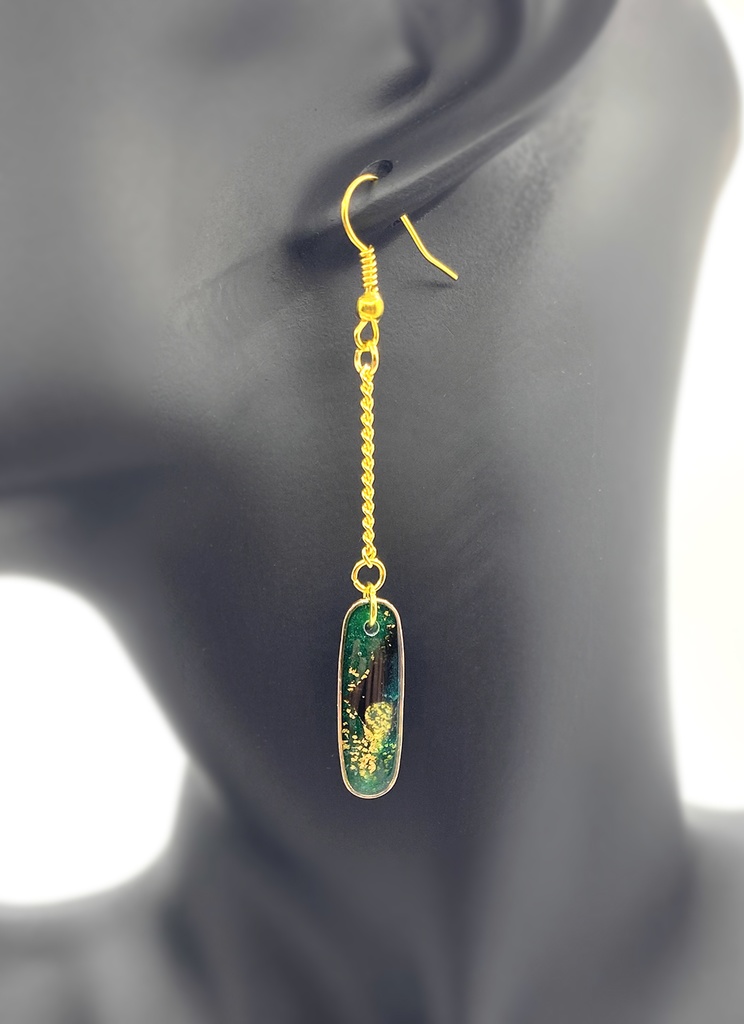 【ヒロアカ】緑谷出久 イメージ ピアス 小さめ