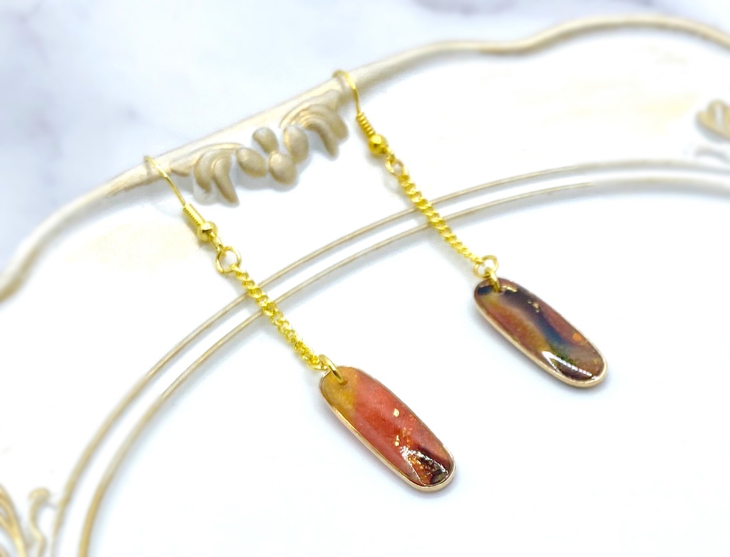 【ヒロアカ】ホークス イメージ ピアス 小さめ