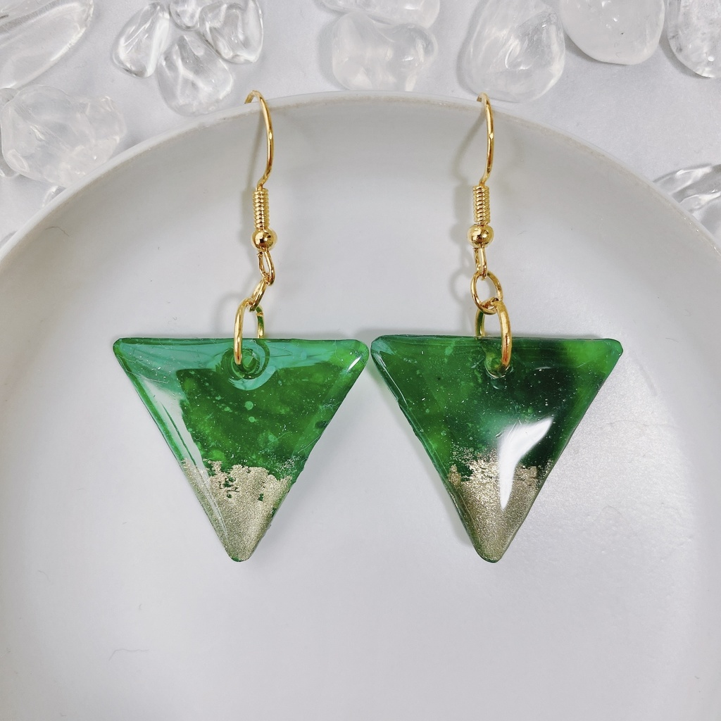 【ヒロアカ】緑谷出久 イメージ ピアス 大きめ