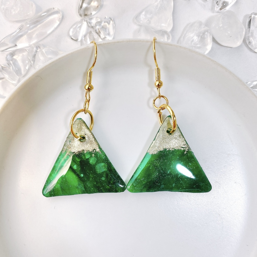 【ヒロアカ】緑谷出久 イメージ ピアス 大きめ