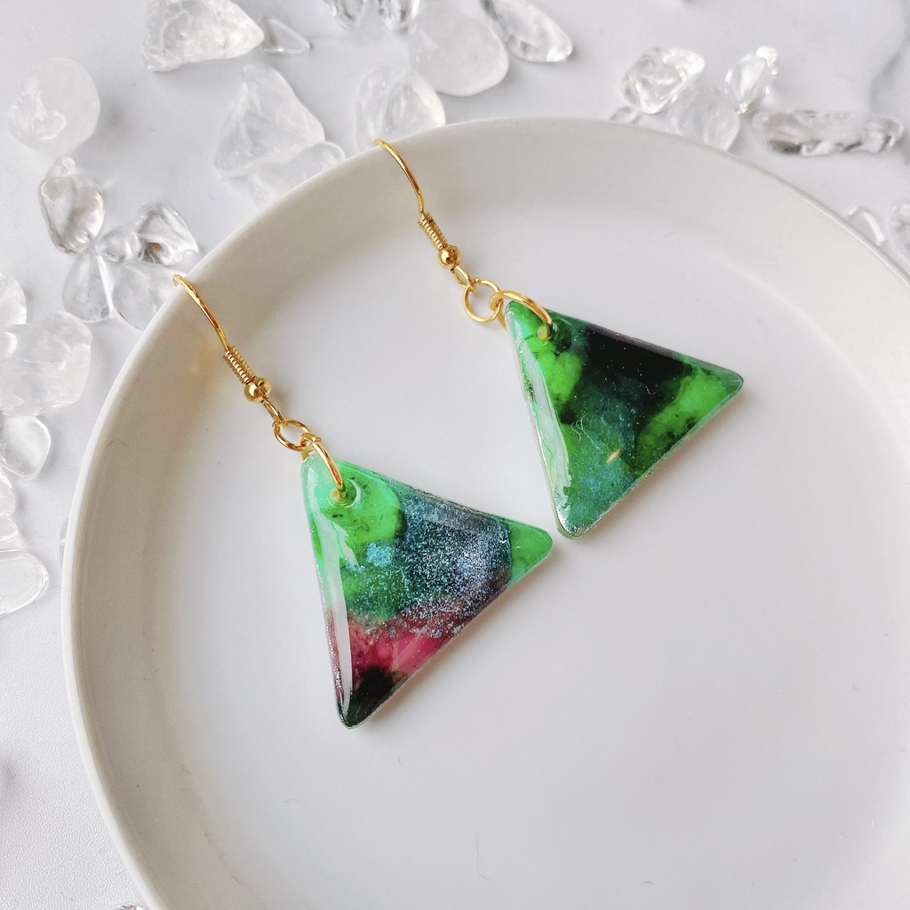 【ヒロアカ】緑谷出久 イメージ ピアス 大きめ