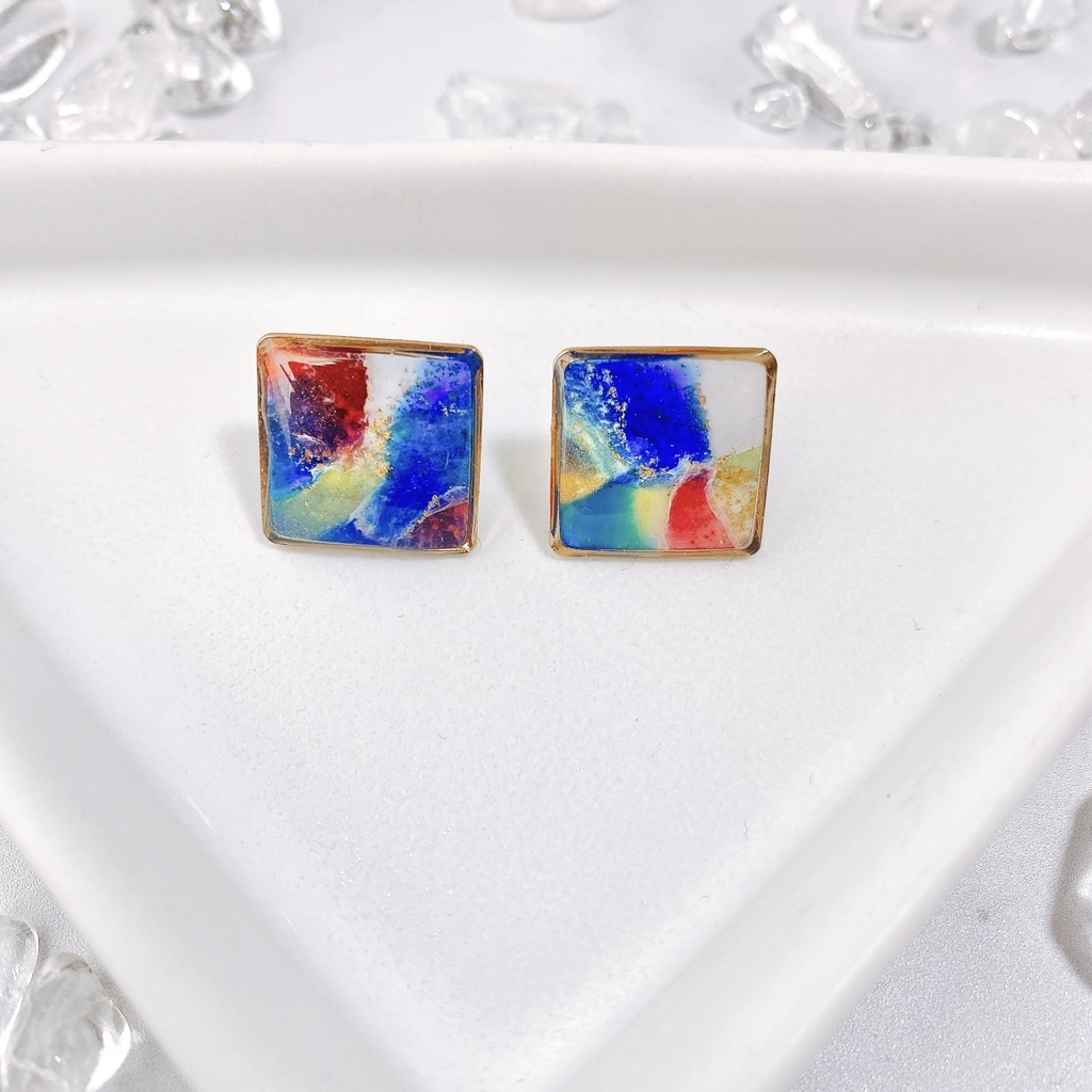 【ヒロアカ】オールマイト イメージ ピアス 小さめ