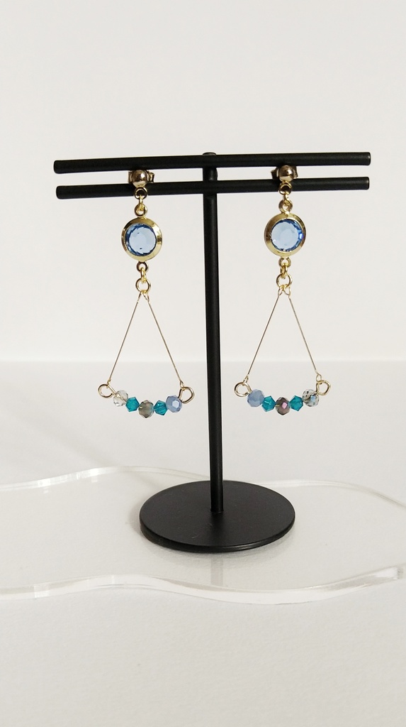 シノアリスキャラクターイメージピアス