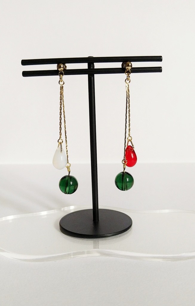 シノアリスキャラクターイメージピアス