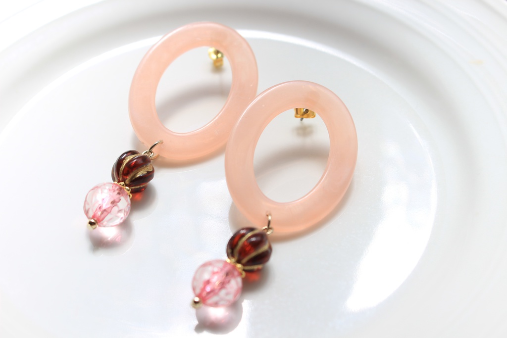 値下げ ジョジョニウム花京院イメージピアス 星屑かめれおん Booth