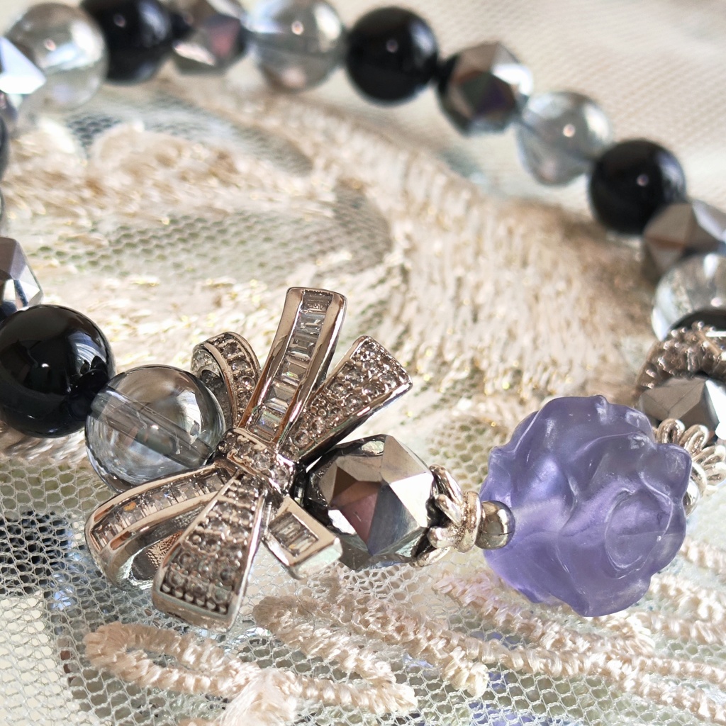 ✦プレゼント企画✦ユーリ・ローウェル✦天然石ブレスレット✦イメージアクセサリー✦