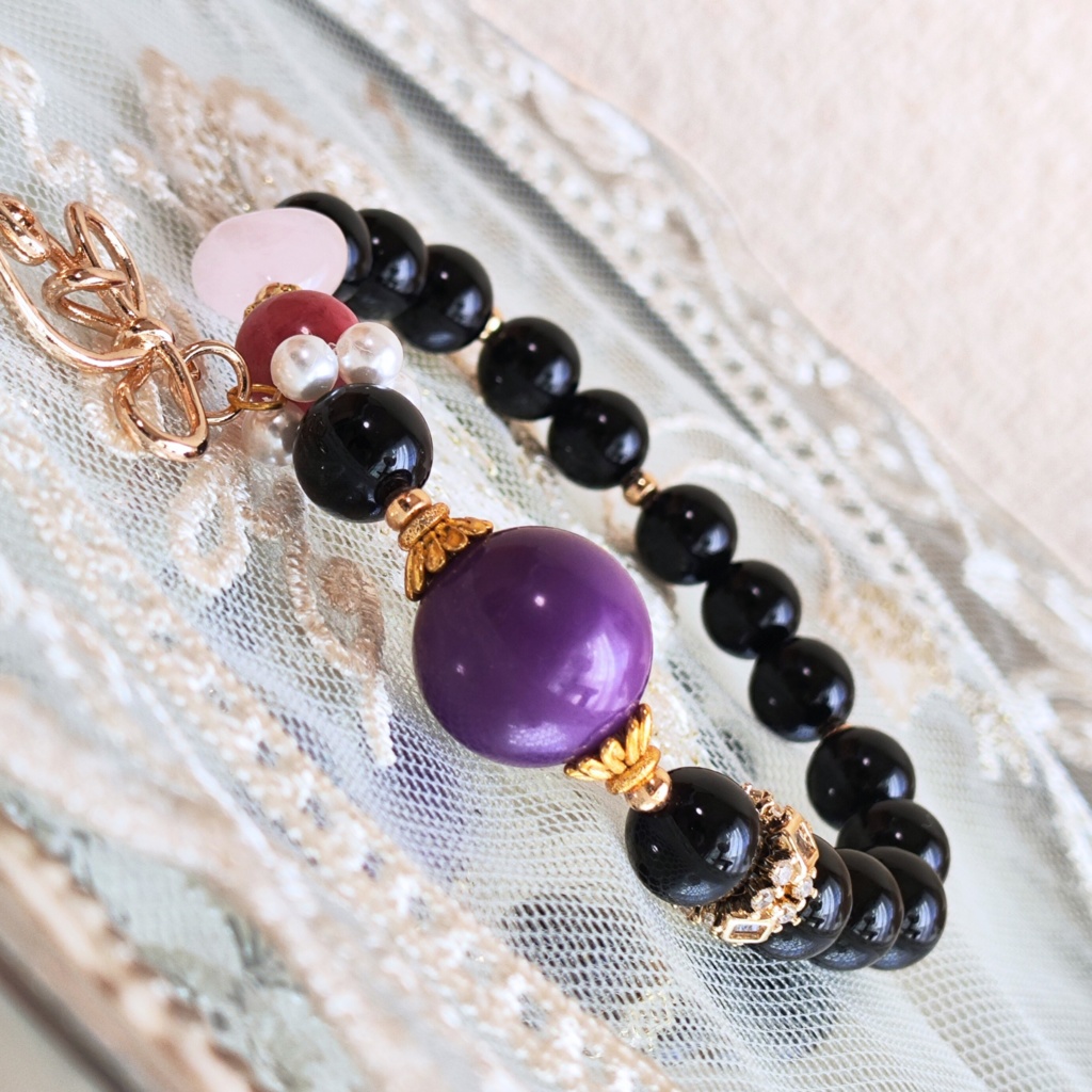 ✦プレゼント企画✦レイヴン✦天然石ブレスレット✦イメージアクセサリー✦