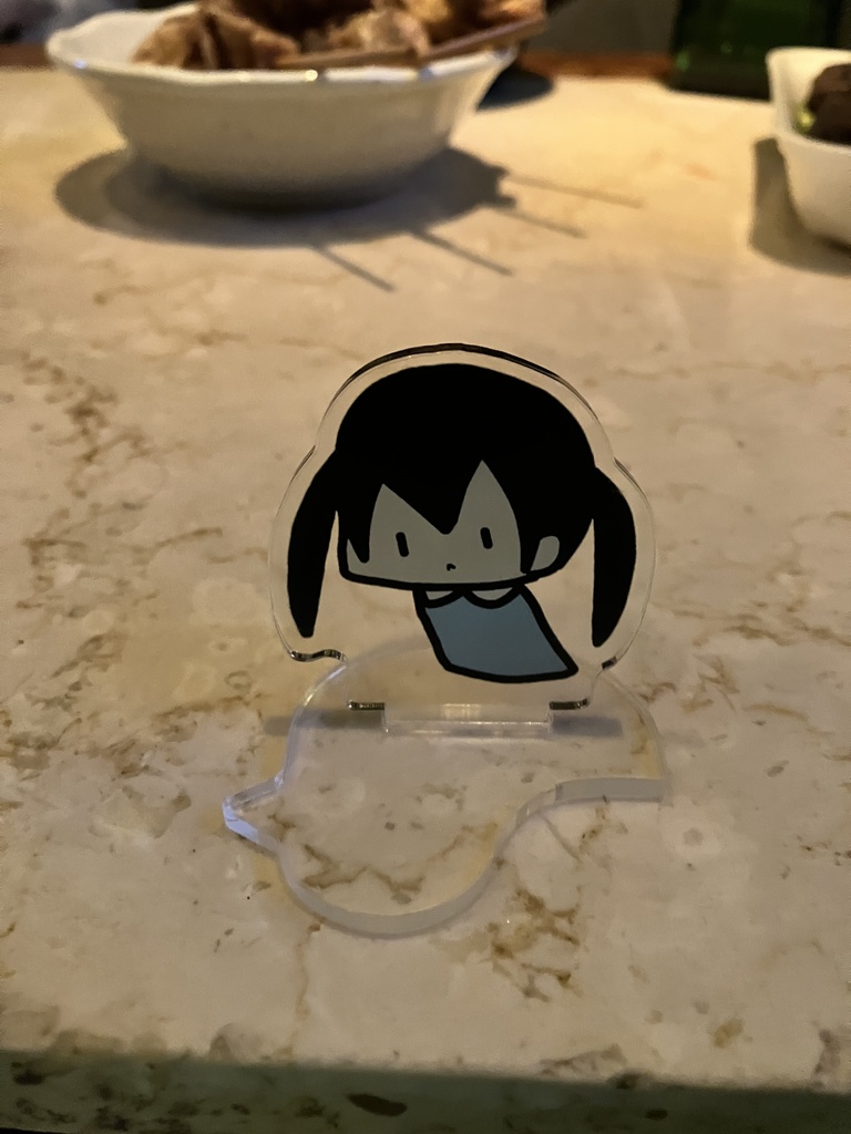 あきるちゃんアクリルスタンド