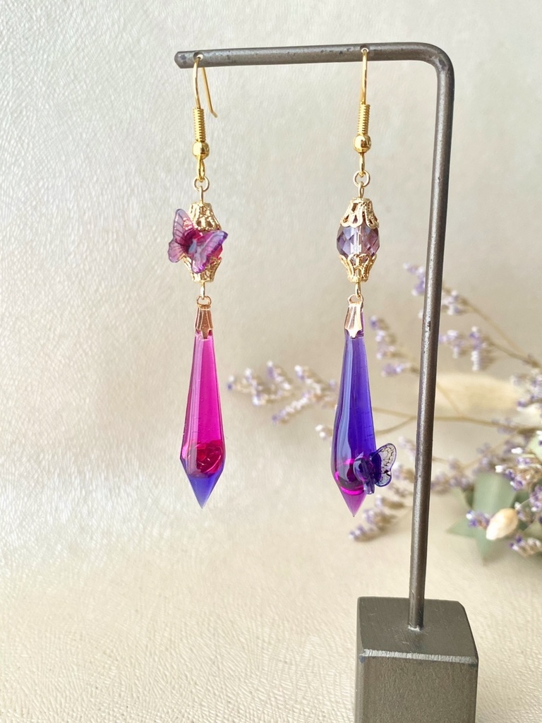 トワイライトミッドナイトのバタフライ薔薇水晶