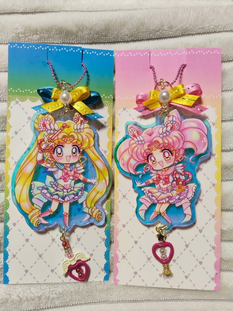 オーロラアクリルキーホルダー