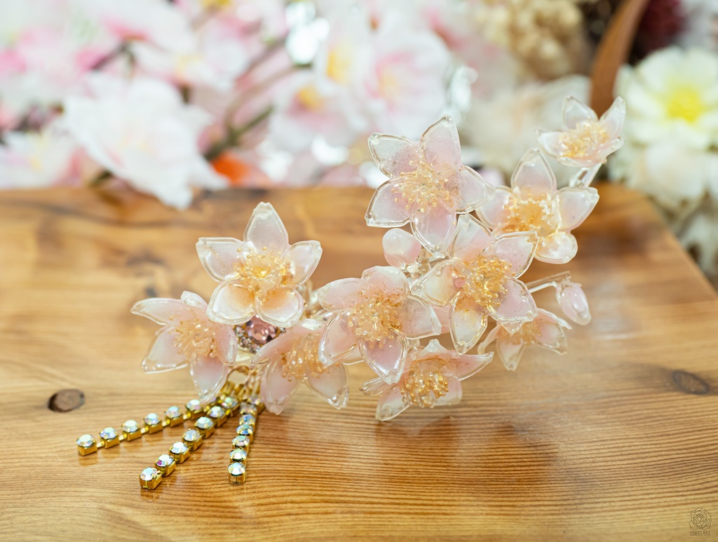 【即納品】きれいな耳ひれアクセサリー(桜)