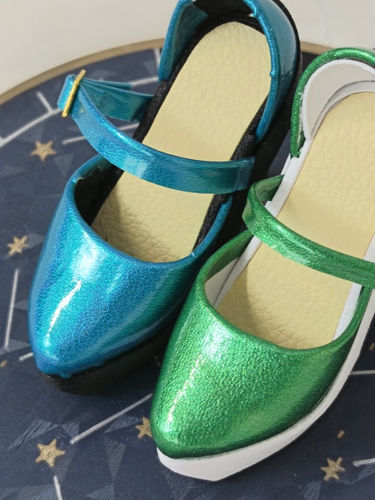 【受注品】エナメルヒール靴