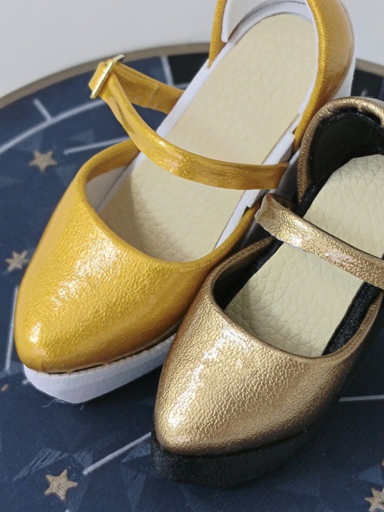 【受注品】エナメルヒール靴