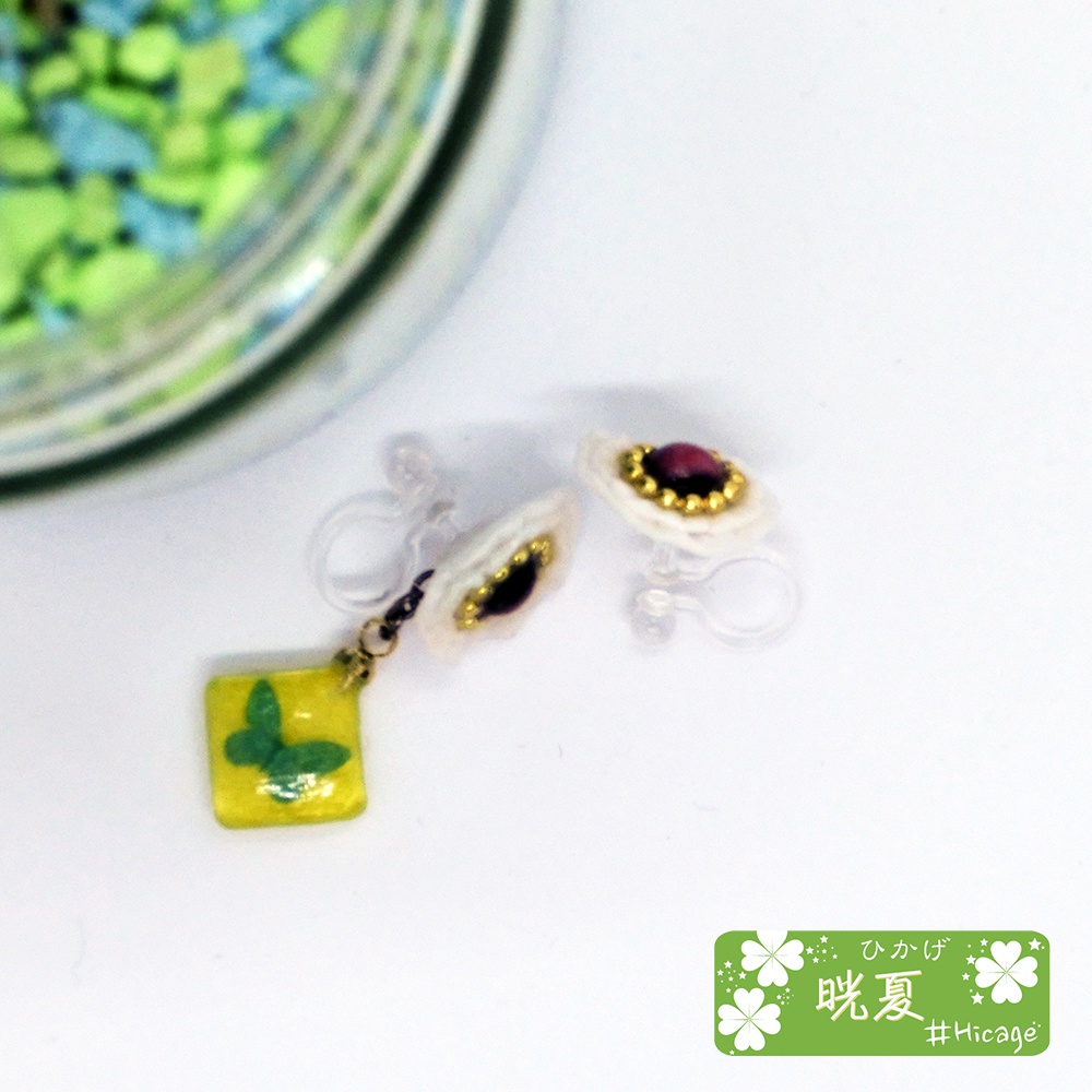 フラワーと蝶の揺れる ノンホールピアス