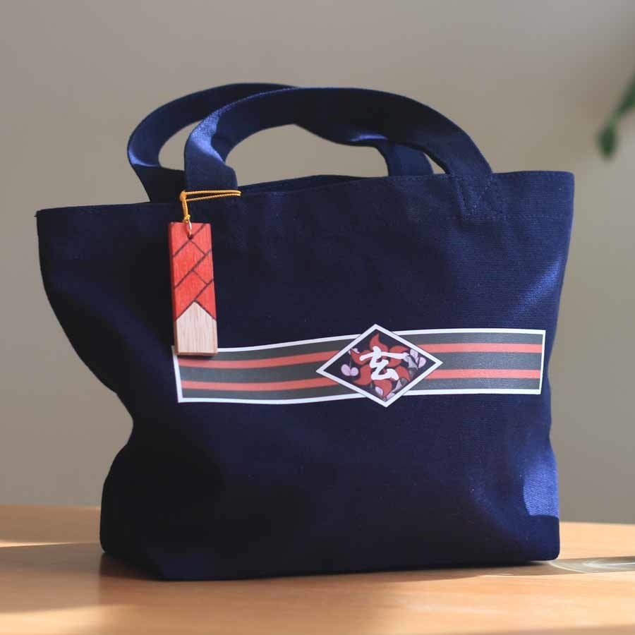 C104グッズ「レイジョモチーフのミニトートとストラップセット」