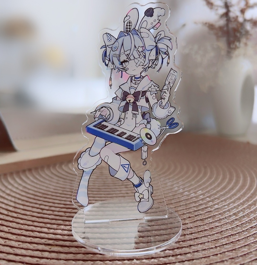 ✦BUNNY ACRYLIC STAND✦