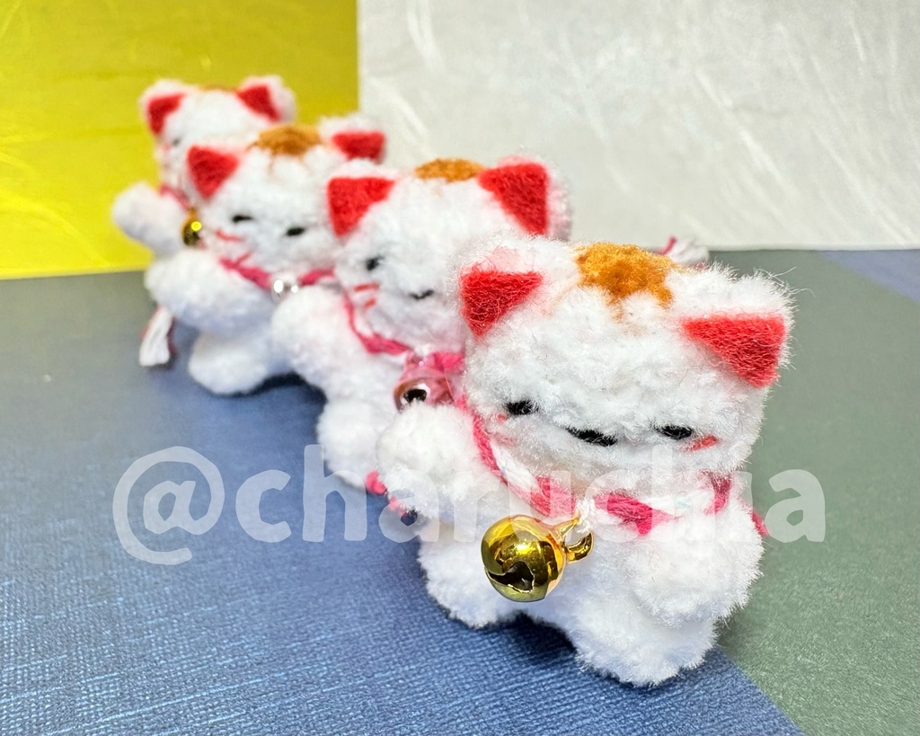 小さな招き猫さん