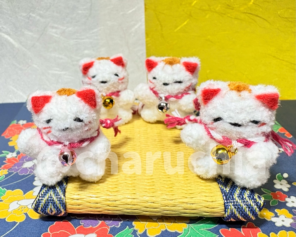 小さな招き猫さん