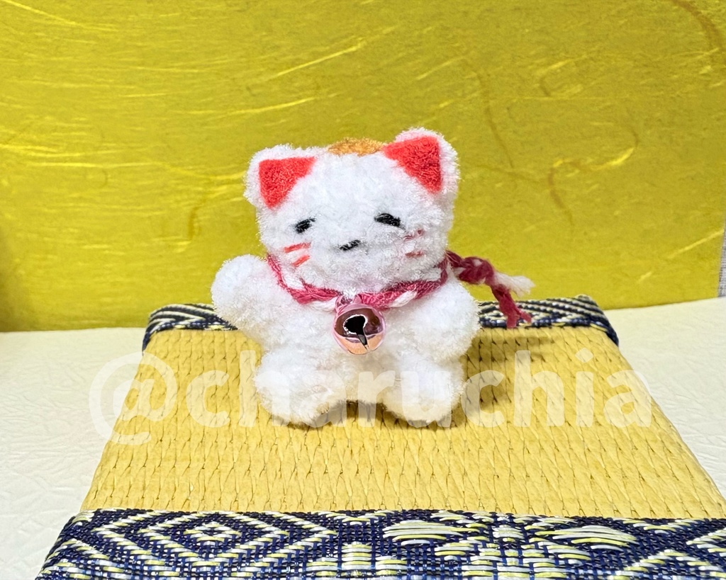 小さな招き猫さん