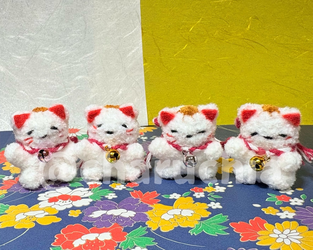 小さな招き猫さん