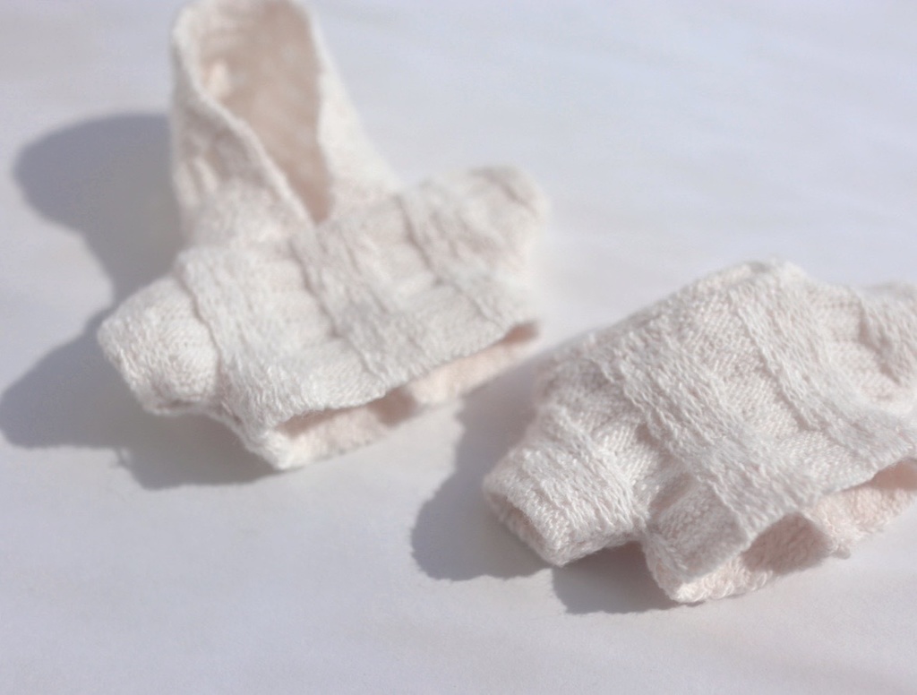 ケーブルニットパーカーorトレーナー