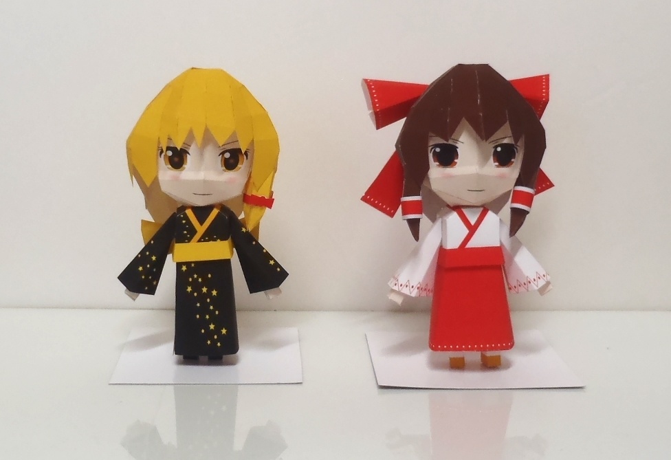 のび式ペーパークラフト　ちび霊夢＆魔理沙