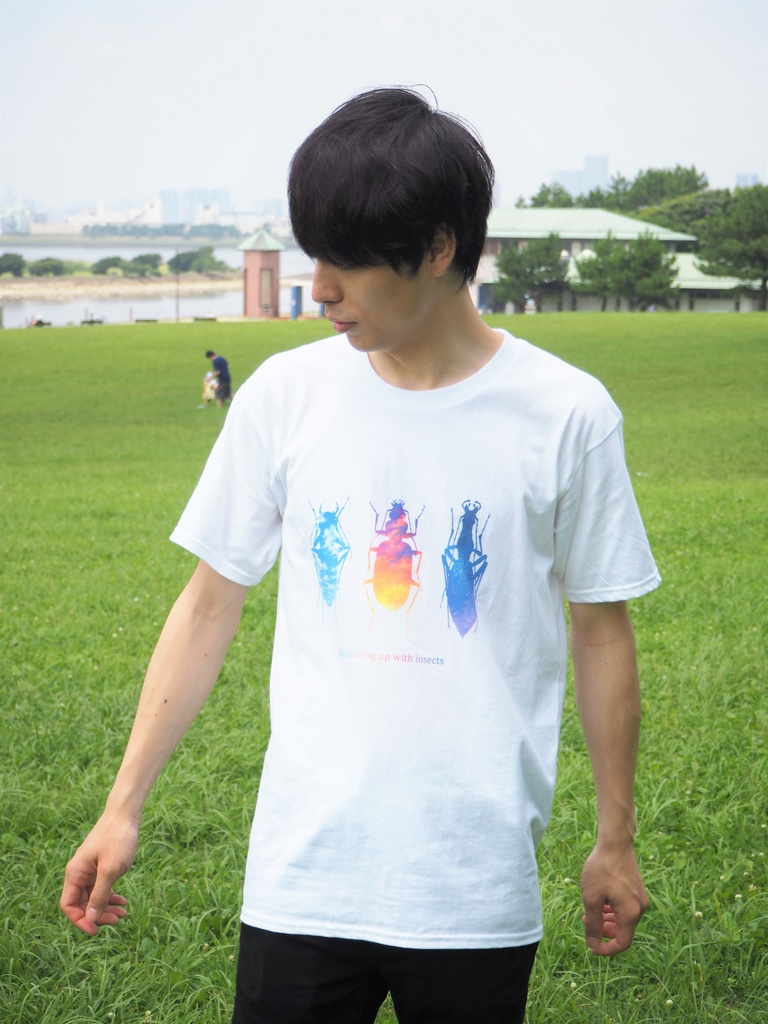 虫と見た空 Tシャツ