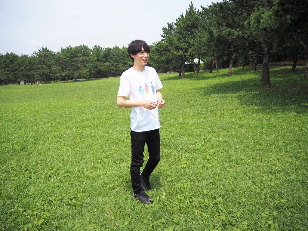 虫と見た空 Tシャツ