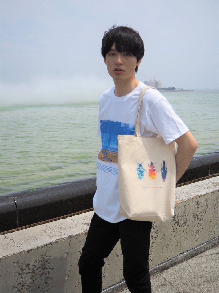 虫と見た空 トートバッグ