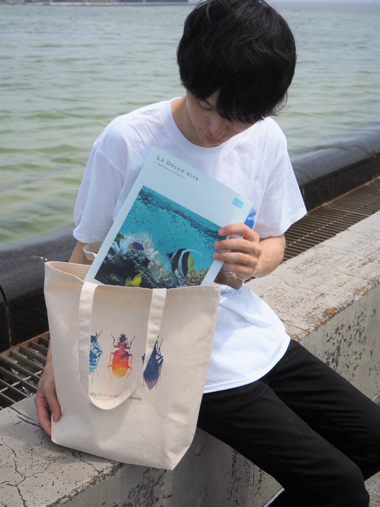 虫と見た空 トートバッグ