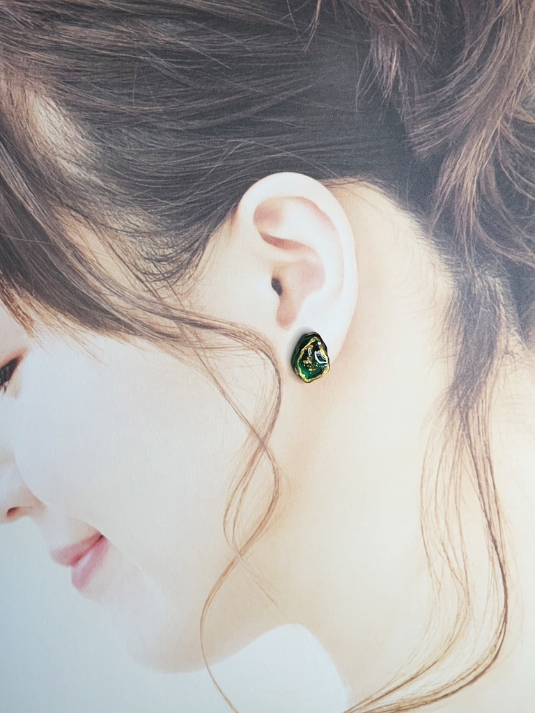 グリーン:大人シンプルピアス(大・小)