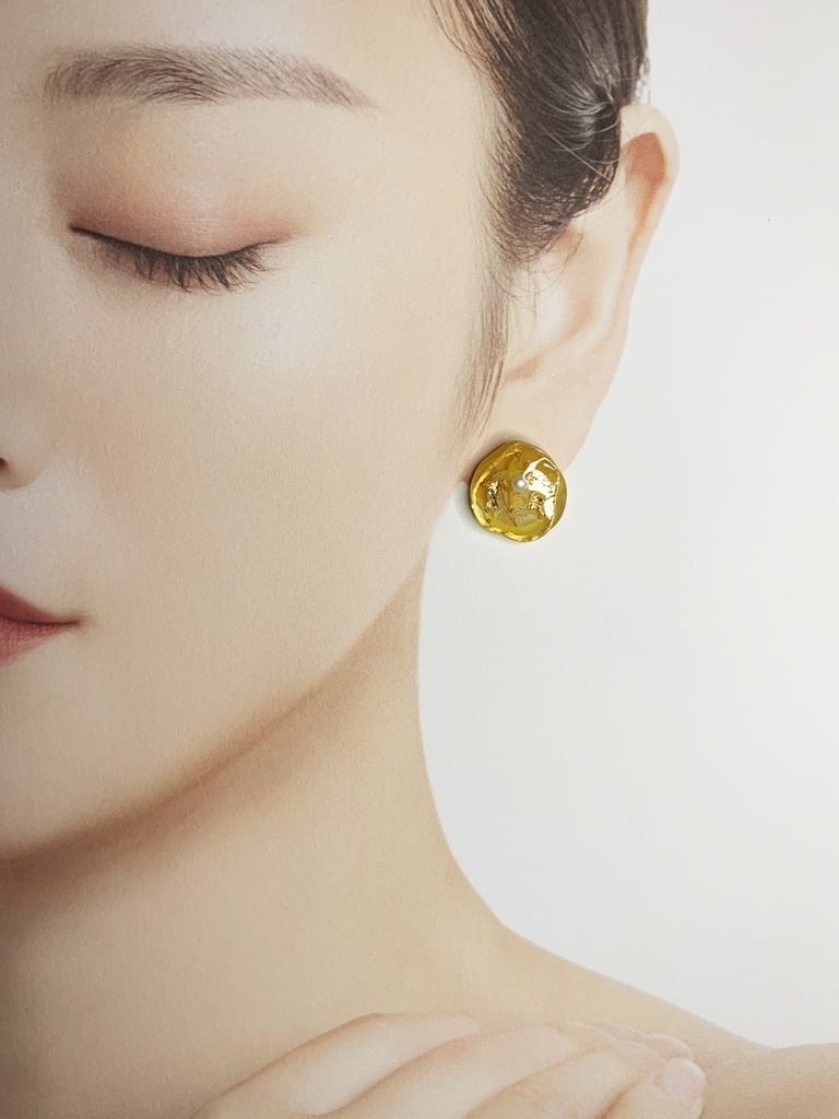 イエロー:花びらピアス(サークル・スクエア)