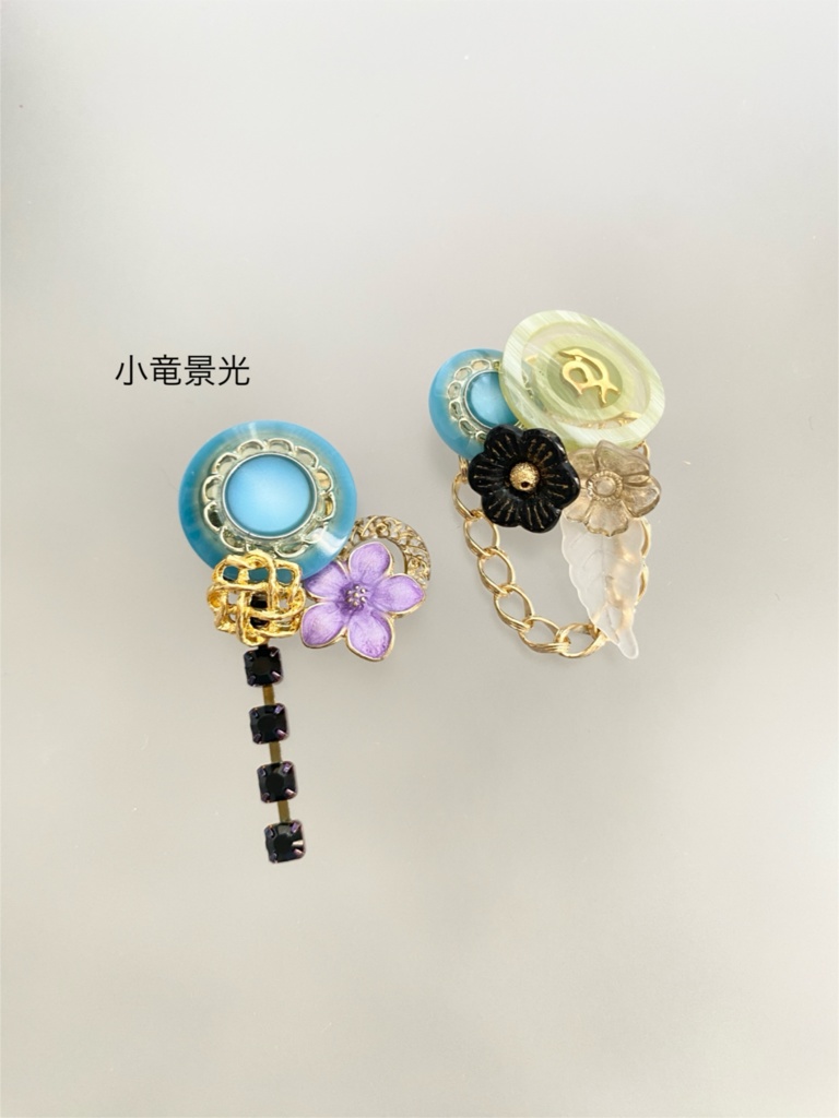 ボタンのイヤリング(ピアス変更可能)