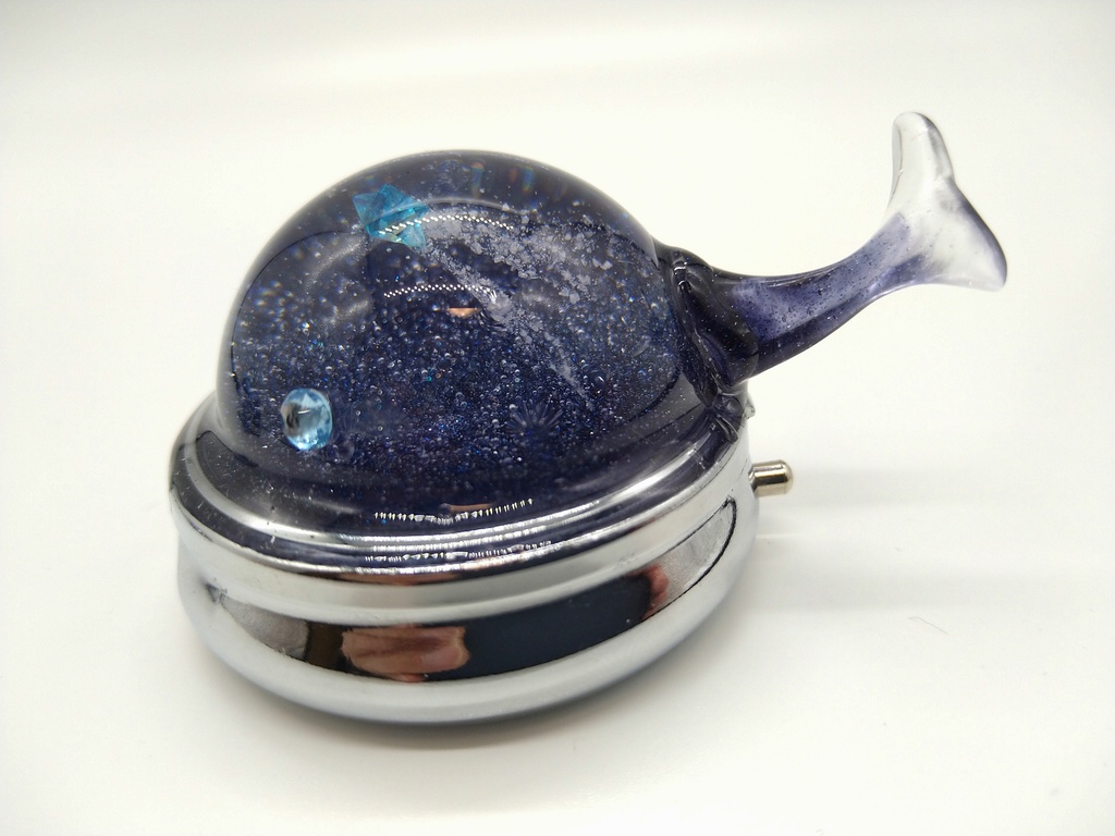 宇宙鯨の小物入れ(惑星・流星)