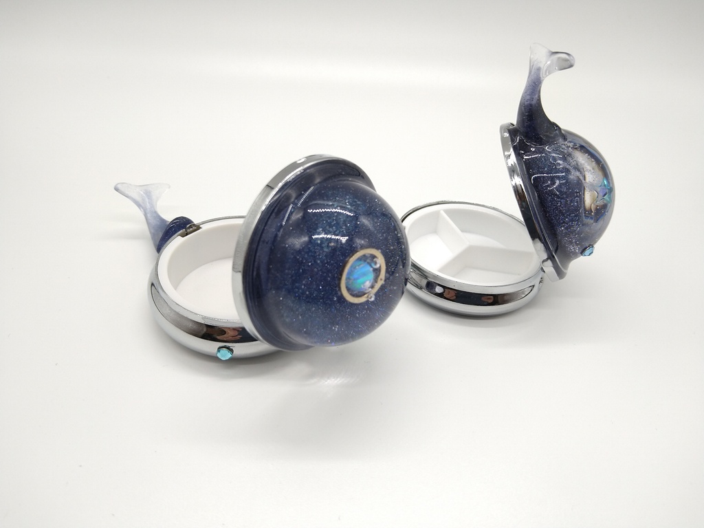 宇宙鯨の小物入れ(惑星・流星)