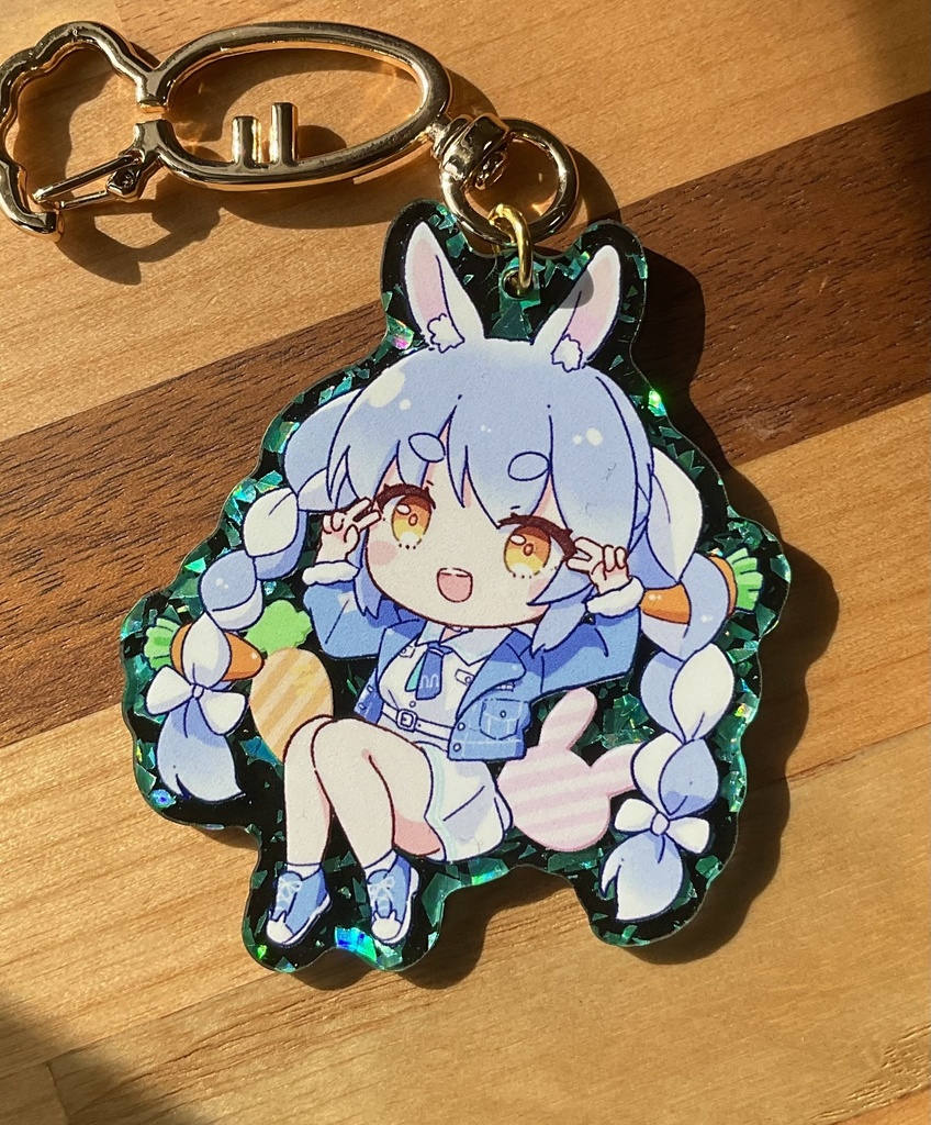 兎田ぺこら きらきらアクキー(エメラルド)