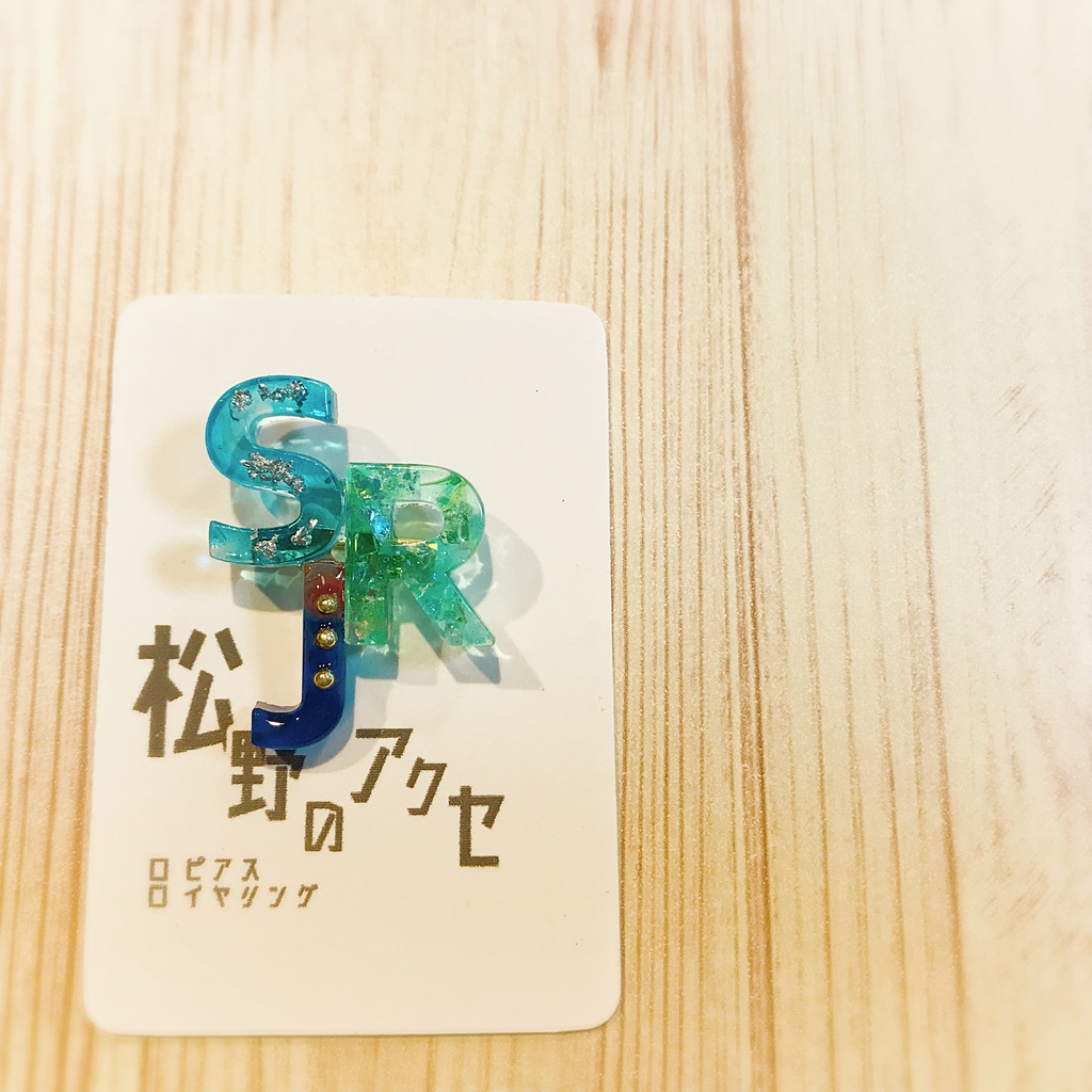 ヒプノシスマイクMADTRIGGERCREWイメージブローチ
