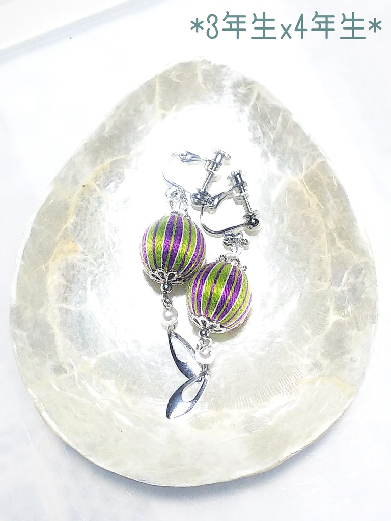 忍たま*バイカラー巻き玉イヤリング・ピアス