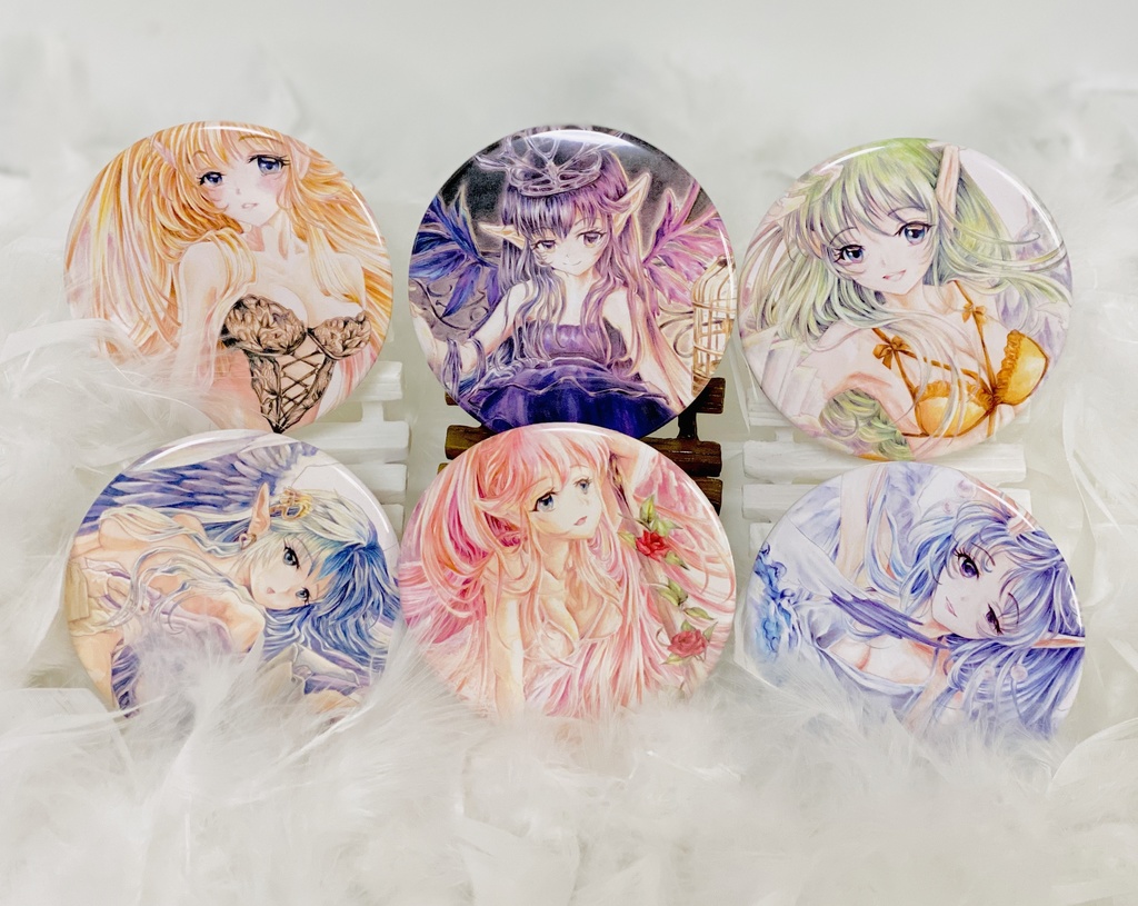 「天使のくれた魔法」スタンド付き缶バッジ