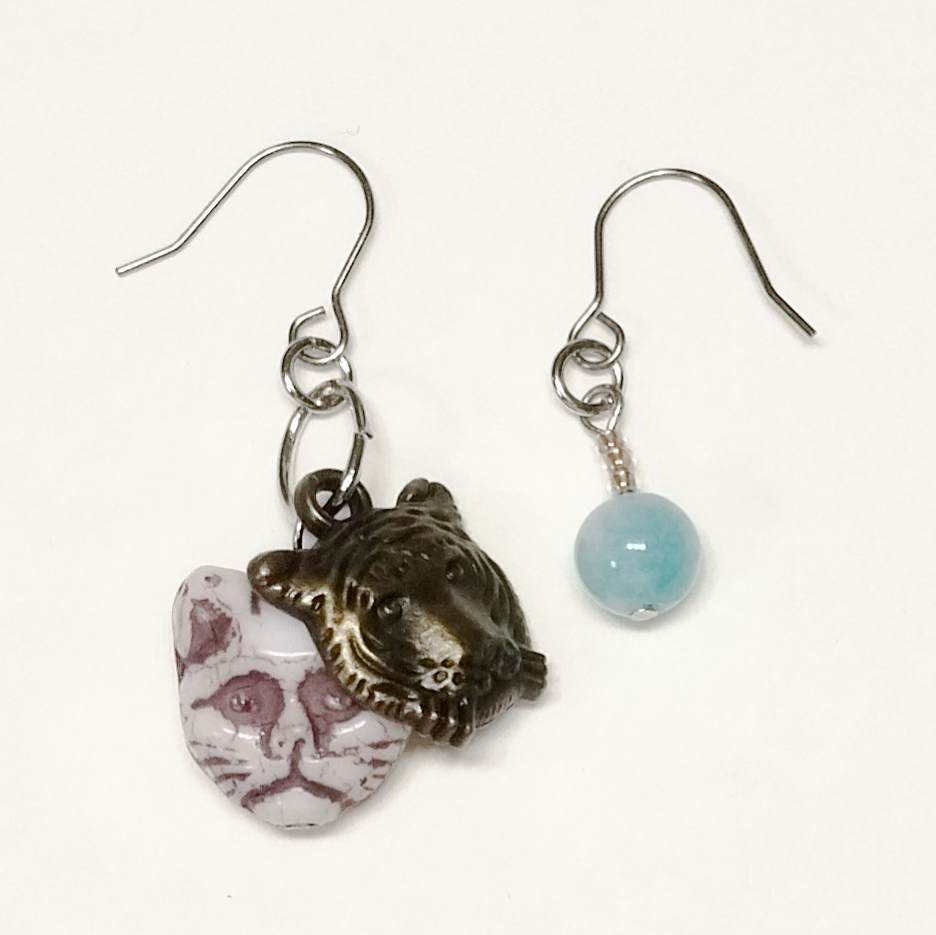 虎面の猫と虎の義眼（茶猫＋渋虎面）