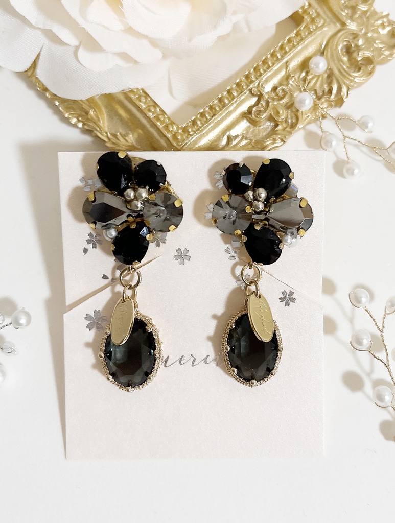 同田貫正国イメージアクセサリー（展示のみ）