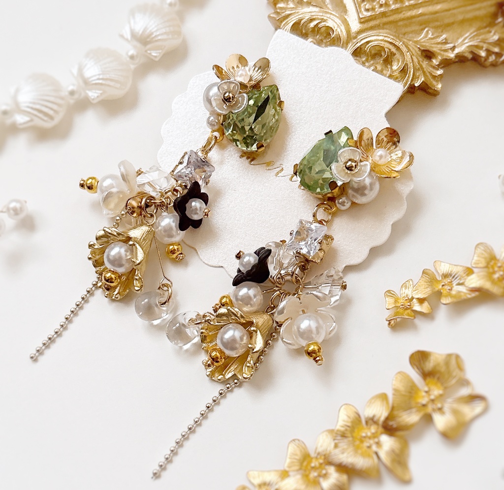 膝丸イメージピアス（金具変更可）