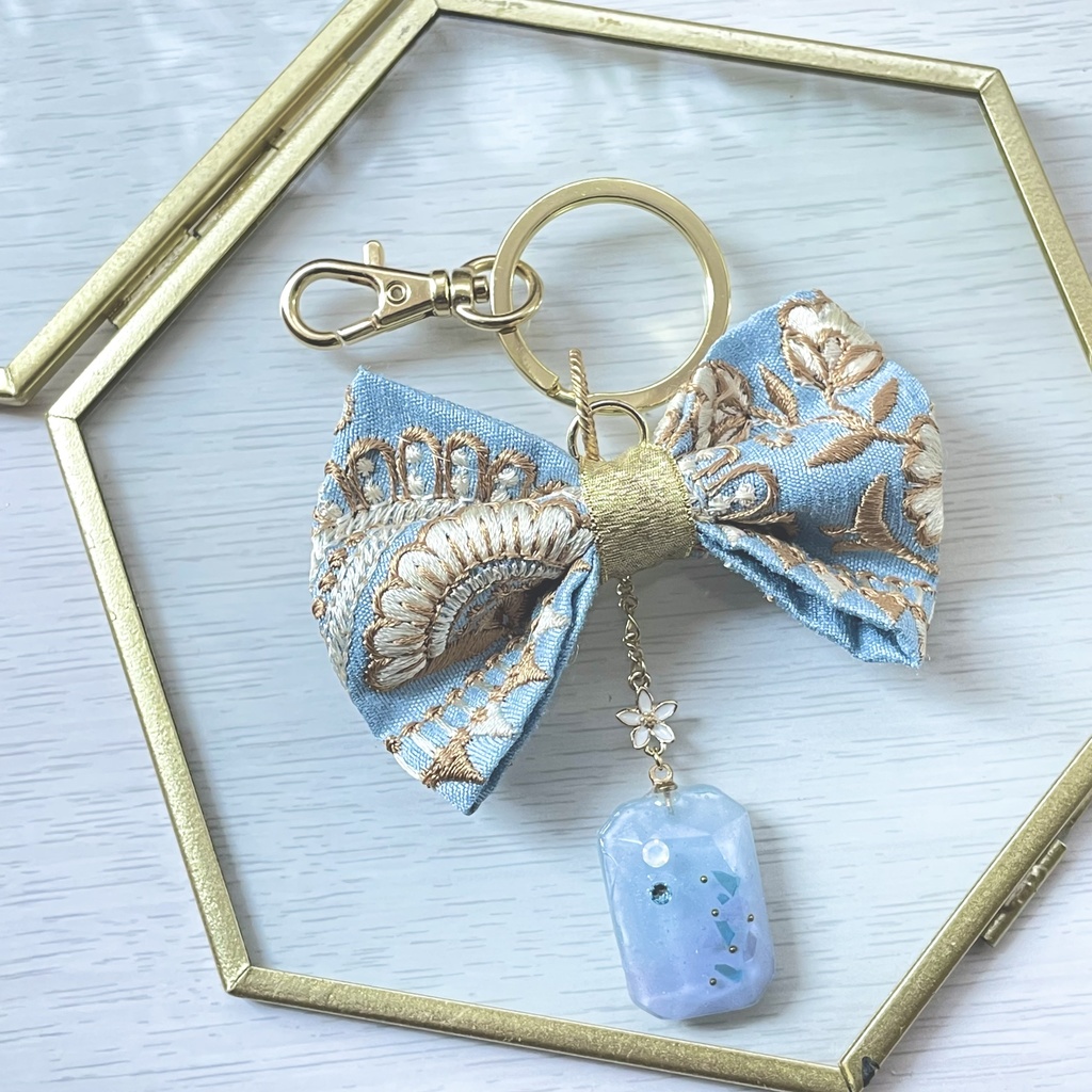 ふたつ星のバッグチャーム