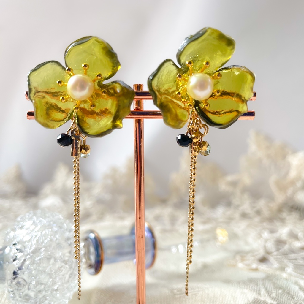 木漏れ日の耳飾り