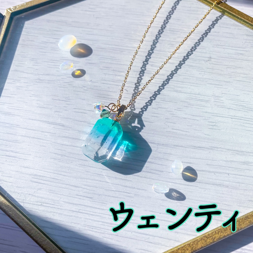 瞳の宝石ピアス・ネックレス-自由①-