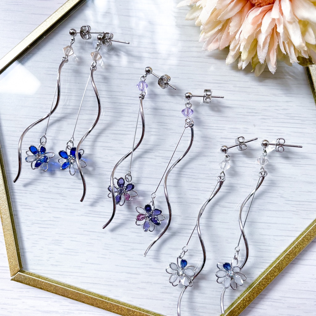 宙の花ピアス③