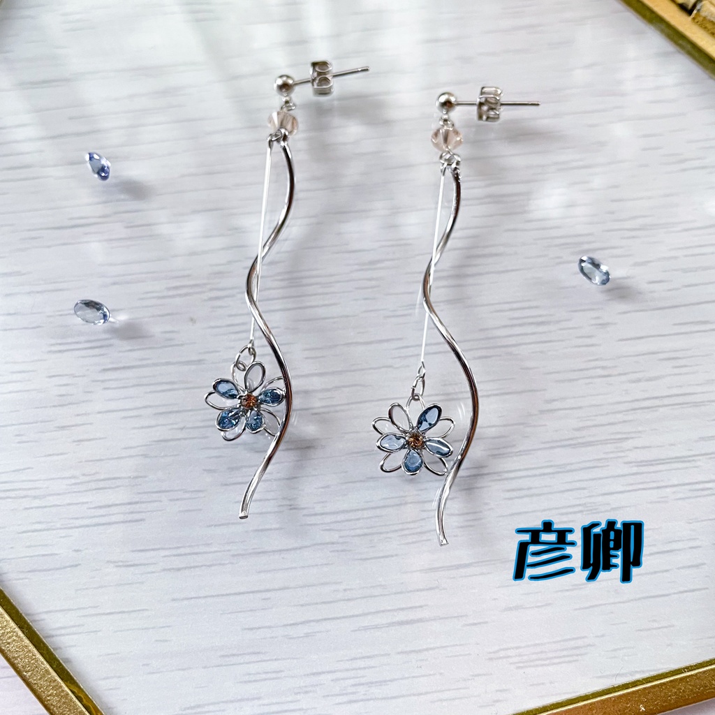 宙の花ピアス⑤