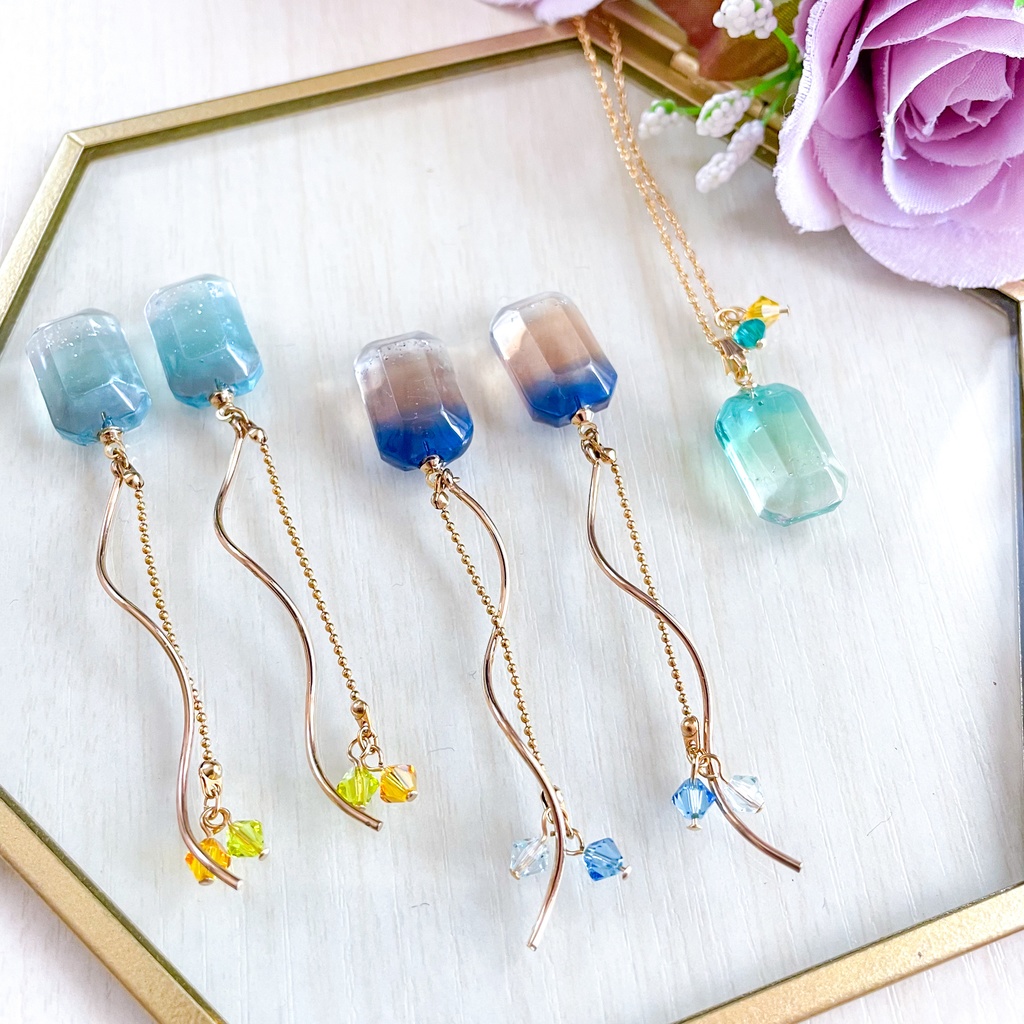 瞳の宝石ピアス・ネックレス-戦争①-